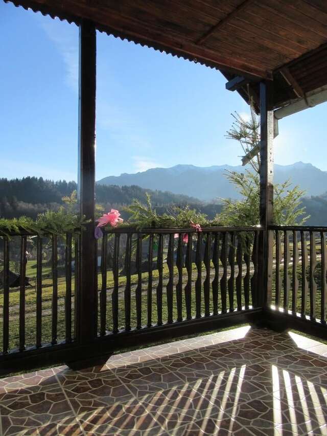 Загородные дома Casa Elena Бран-16